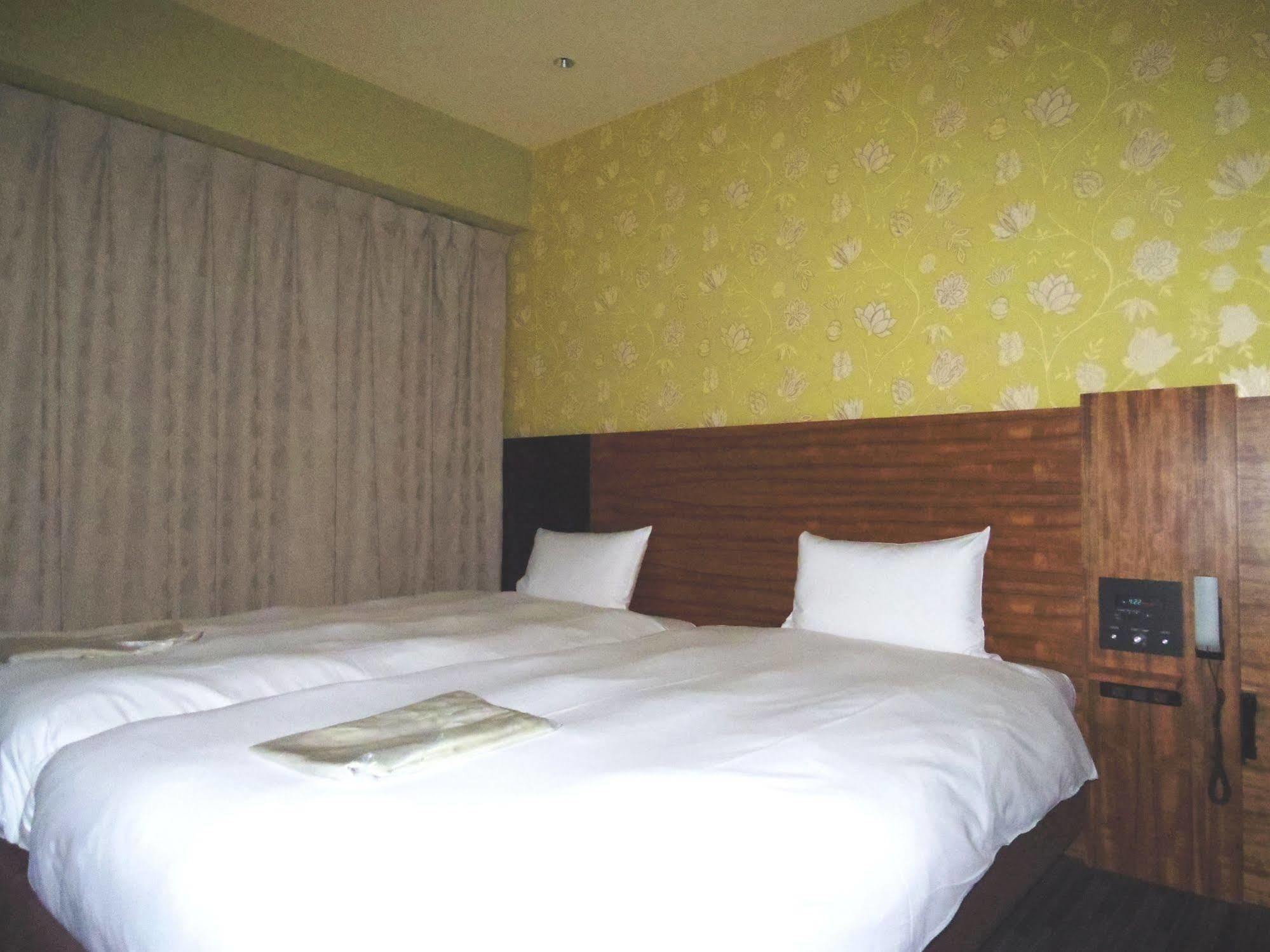 Hotel Villa Fontaine Tokyo-Shinjuku Dış mekan fotoğraf